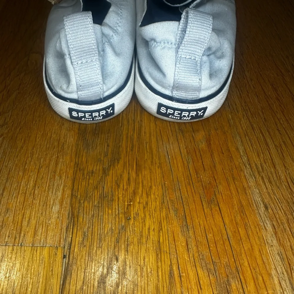 Sperry Crest Vibe Slip-On Sneakers Women’s 8.5 | Gray Canvas Boat Shoes |